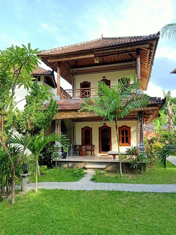 Ganesha Amed Hotel ภายนอก รูปภาพ
